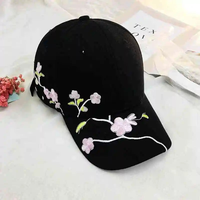 NoxWear - Floral Embroidery Sun Cap