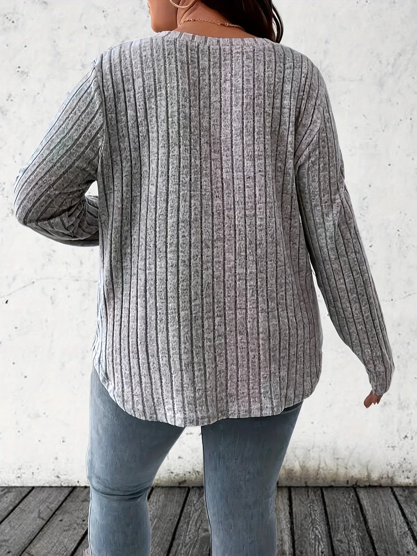 Noxwear - Plus Size 1XL-5XL  Women's Casual Fashion V Neck Long Sleeve T-Shirt  LadiesWomen's Plus Size Solid Ribbed T-Shirt Clothing