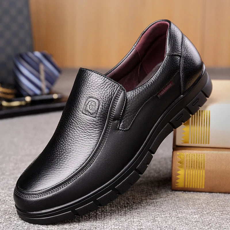 Noxwear - Summer New Men Leather Shoes soft soled