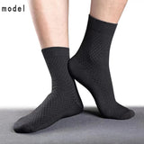 Noxwear - 5 Pairs Bamboo Fiber Men's Socks Classic Business Crew Socks Spring Autumn Casual Comfortable Breathable Compression Bamboo Sox