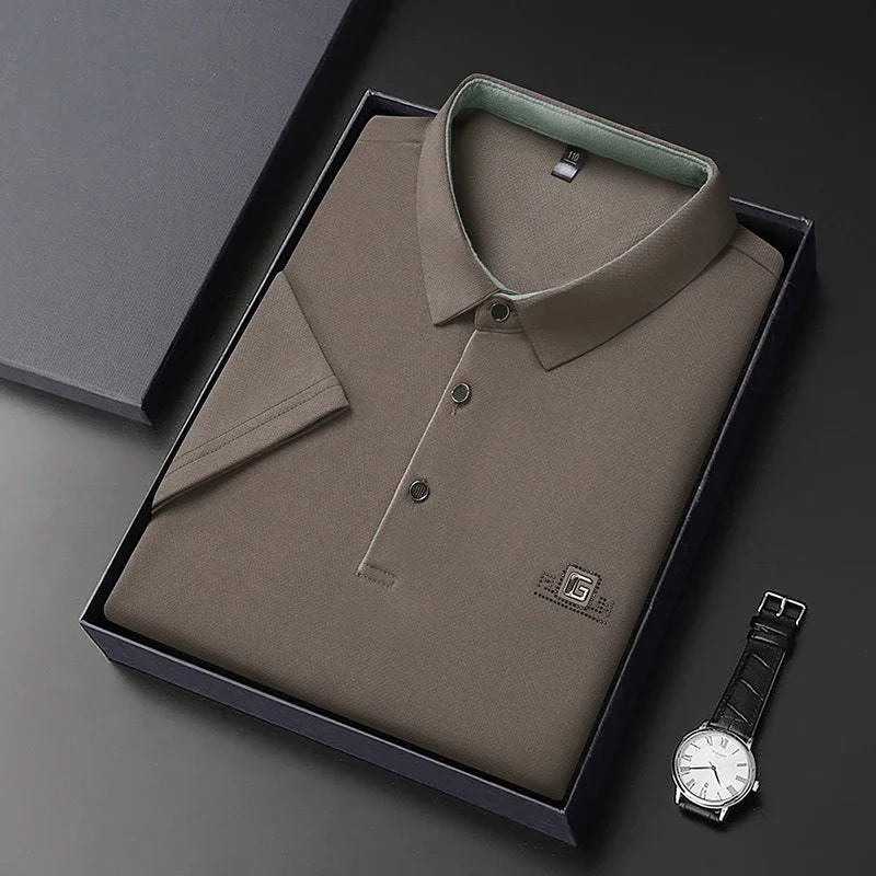 Noxwear - New Men's Business Casual Short Sleeved Shirt with Badge Solid Color Polo Shirt Fashionable Breathable Comfortable Versatile Top