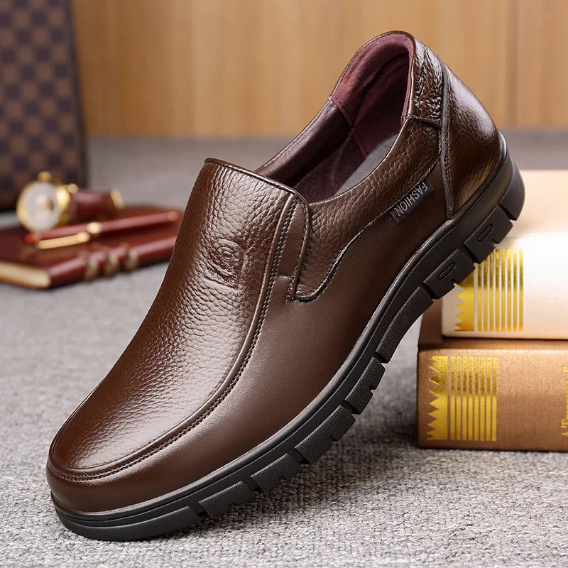Noxwear - Summer New Men Leather Shoes soft soled