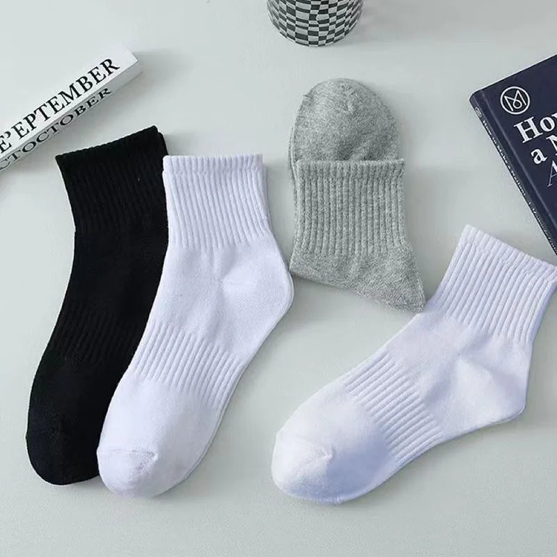 Noxwear - 5/10/20 Pairs Neutral Solid Color Round Neck Socks Spring Autumn Sweat Absorbing Breathable Comfortable All-season Sports Socks