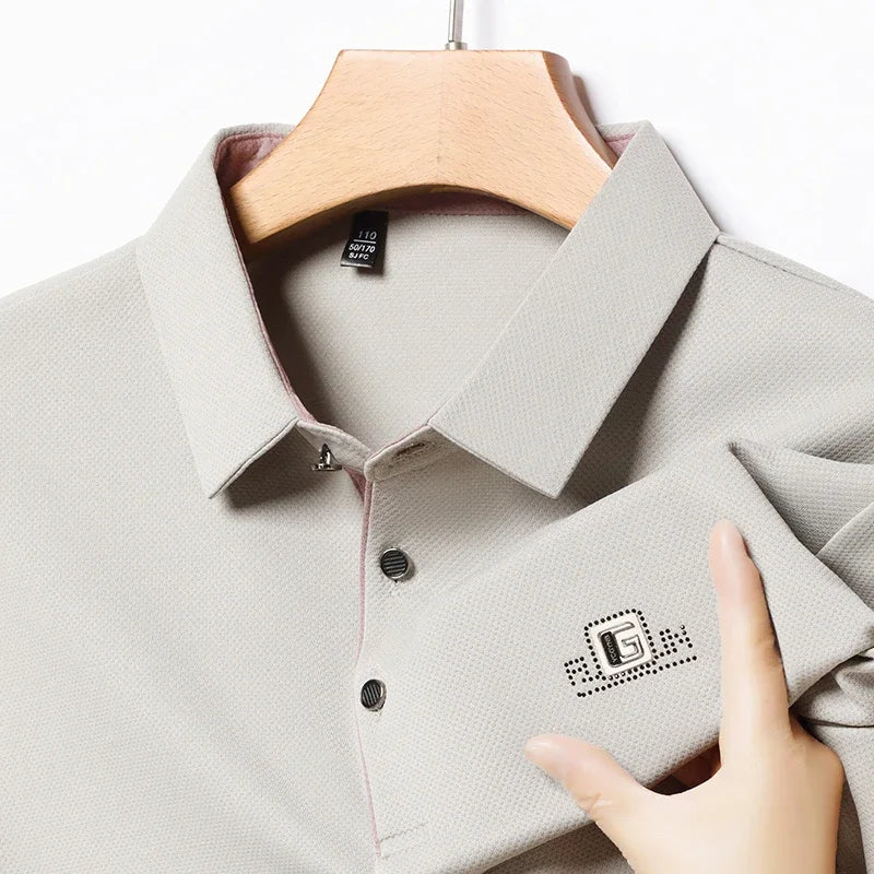 Noxwear - New Men's Business Casual Short Sleeved Shirt with Badge Solid Color Polo Shirt Fashionable Breathable Comfortable Versatile Top